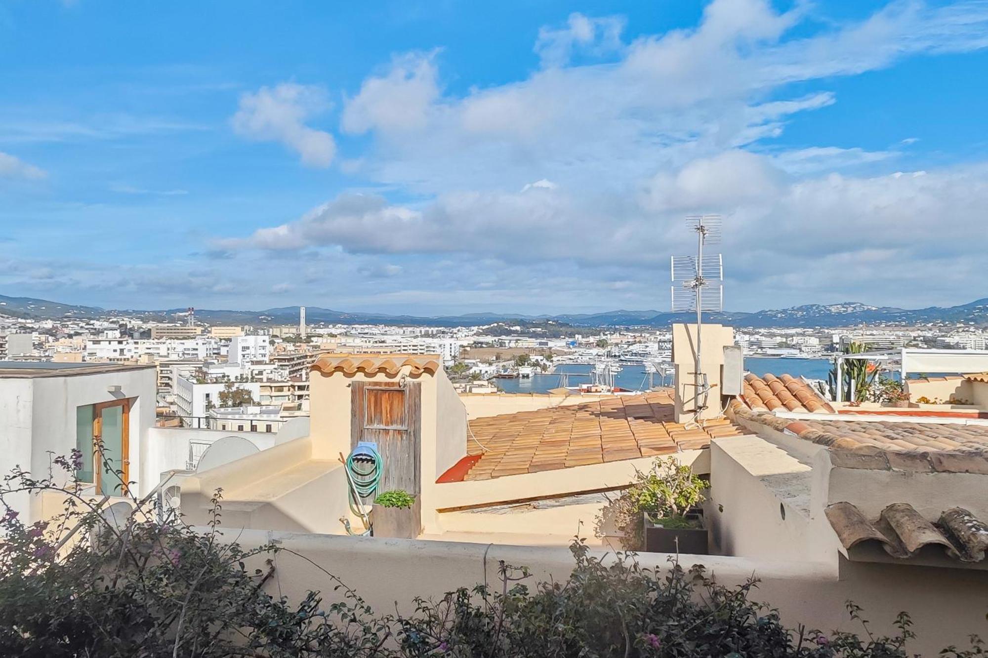 Navila Estudio En La Piscina Ibiza Town Exterior photo